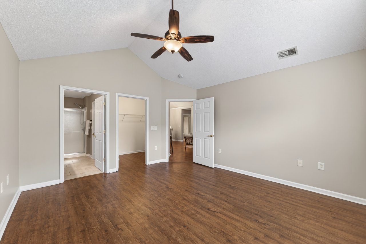 1200 Sweet Apple Circle