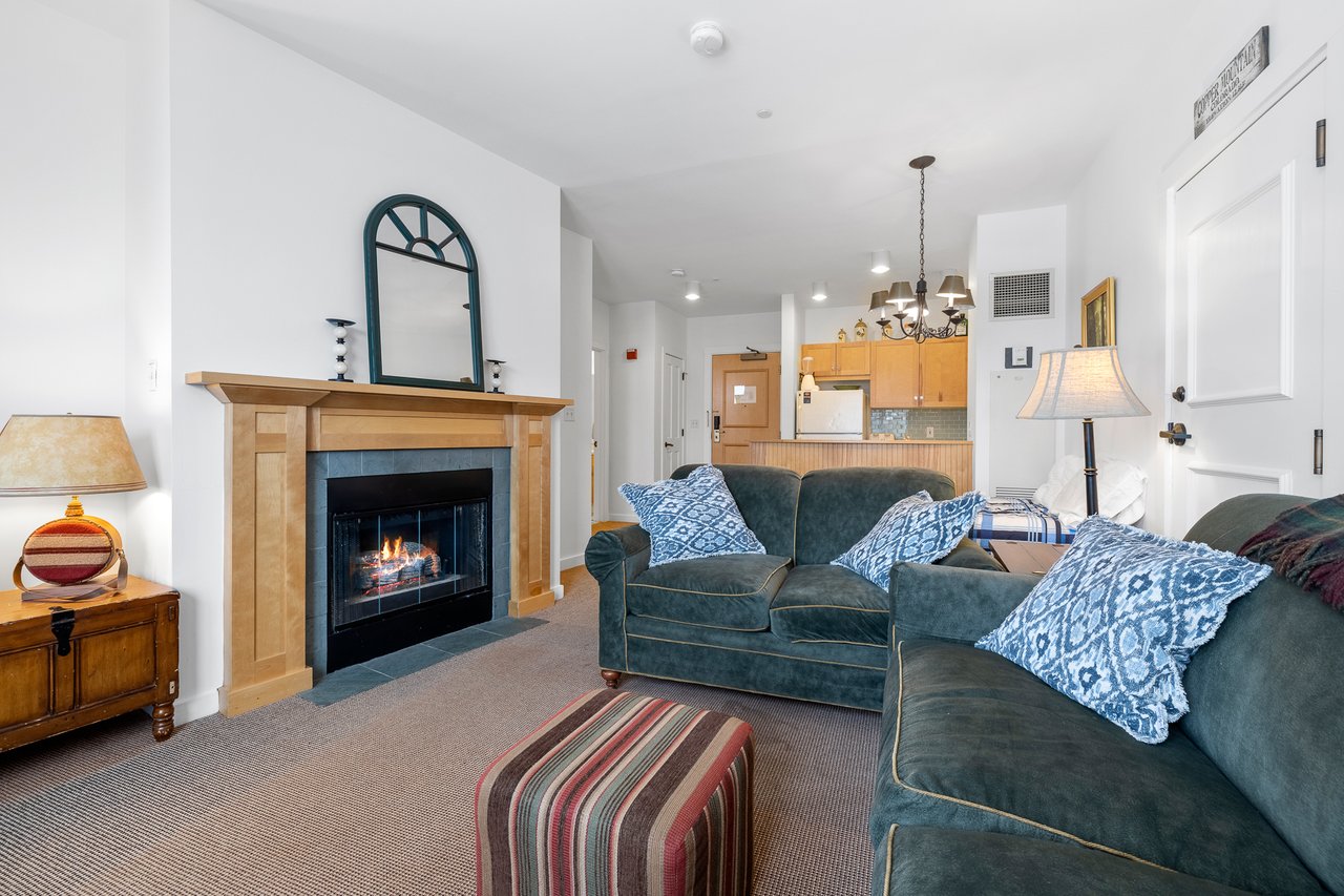 Convenient Long Trail House