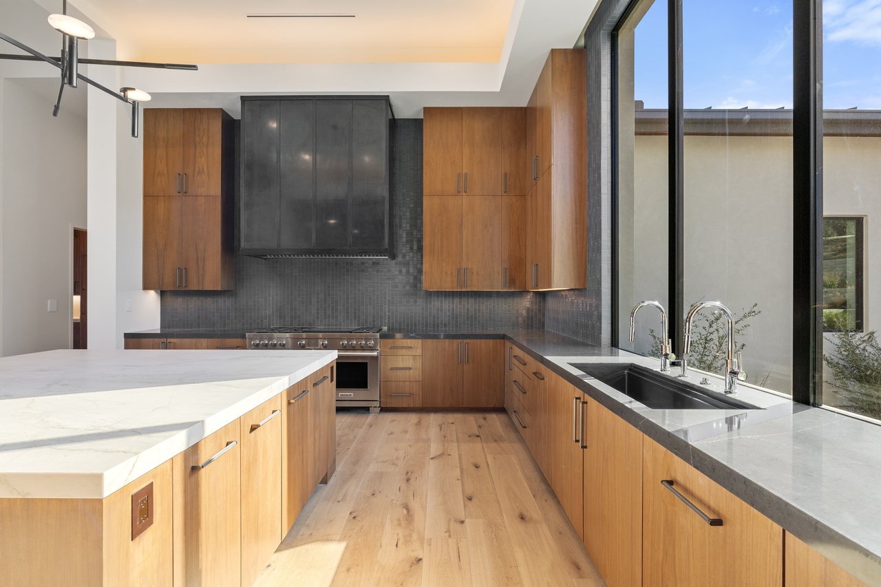 11917 Yaupon Holly Lane 