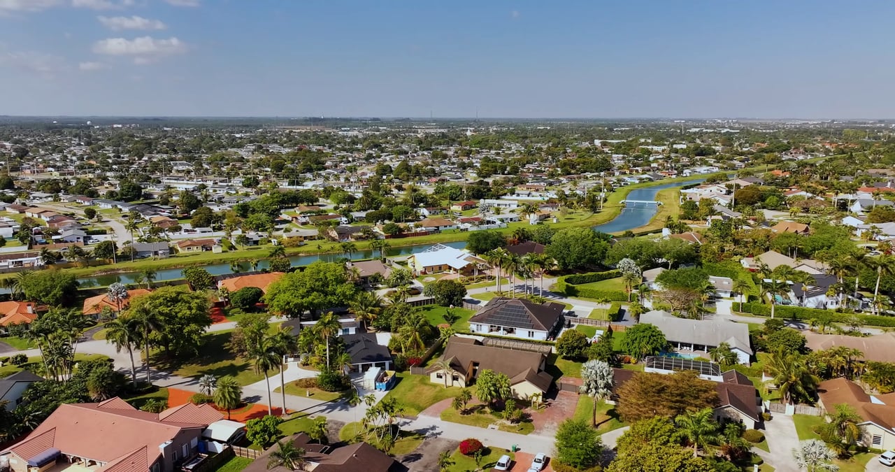  4-bedroom home in the heart of Kendall