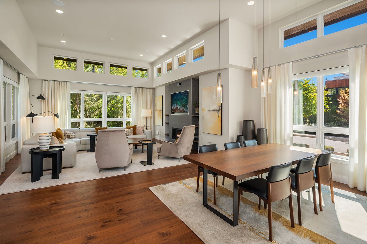 8270 SE 31st Street, Mercer Island