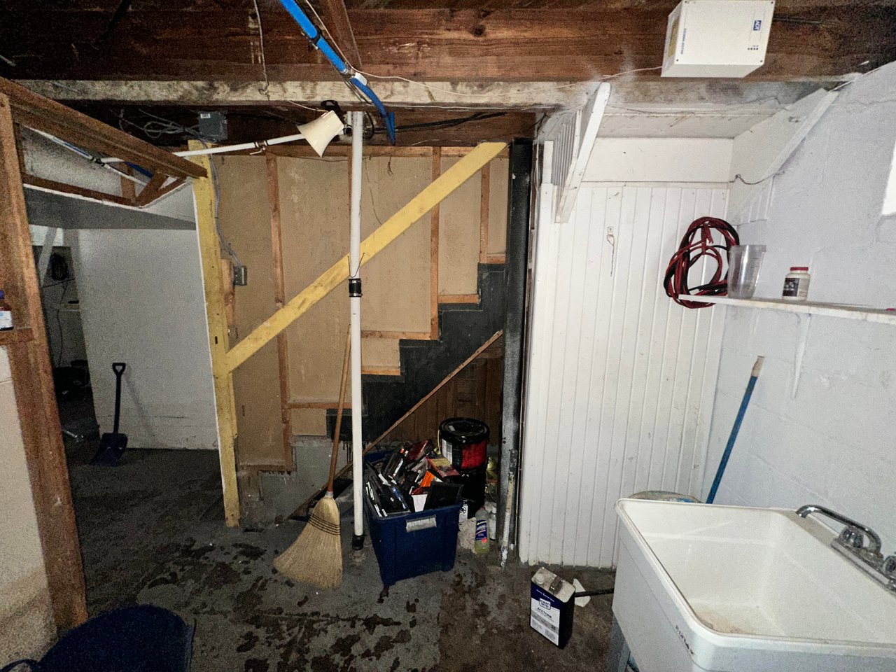 16592 Saint Marys St