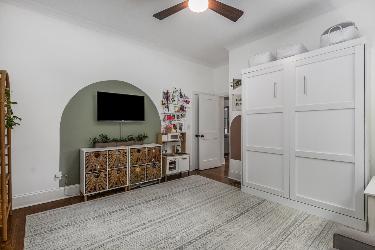 1273 Bernadette Lane NE