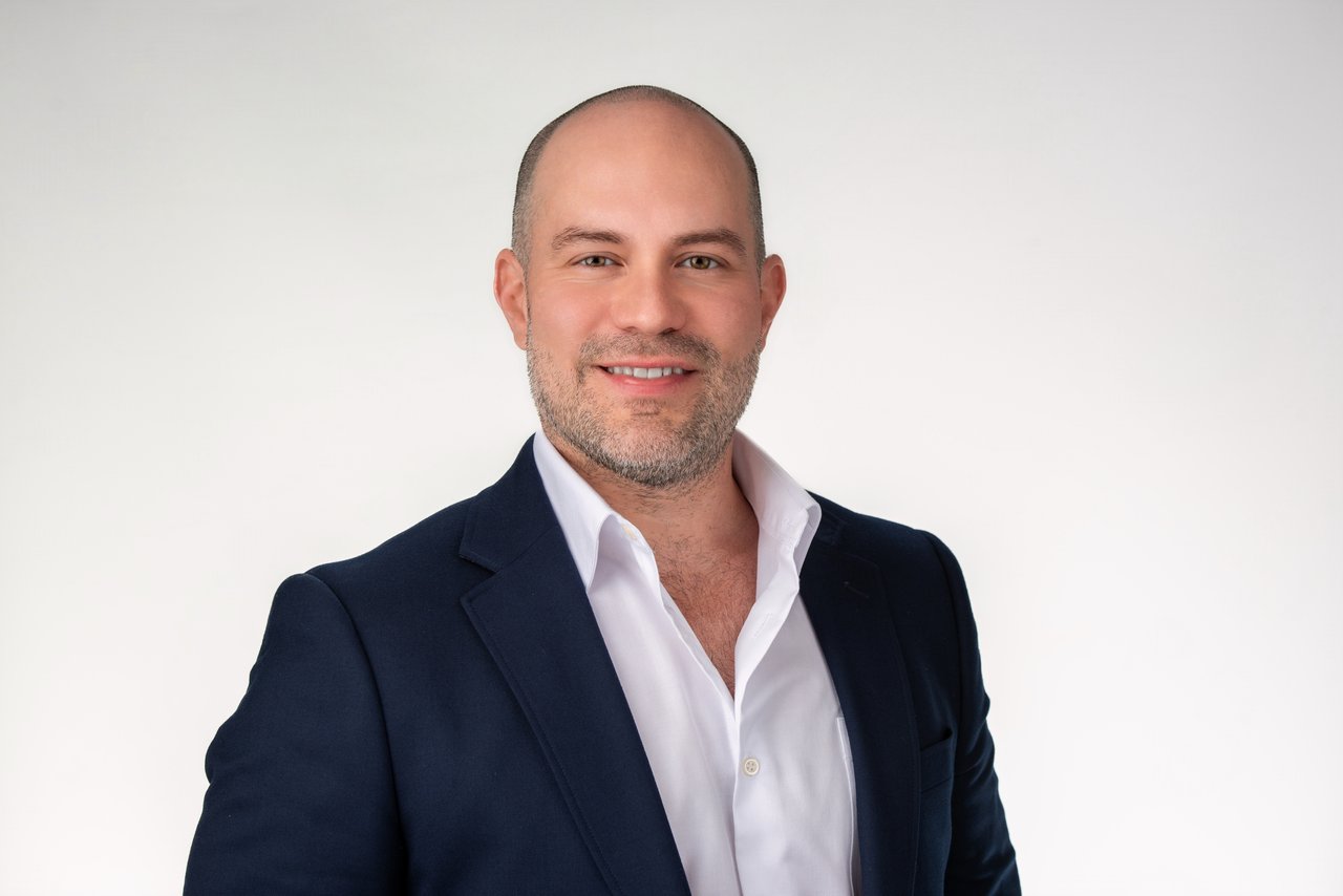 Adrian Caceda photo