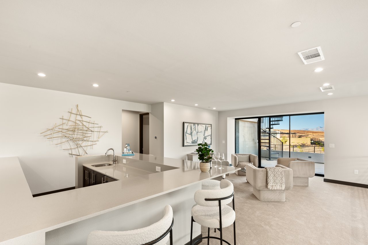 36 Rainbow Point Place
