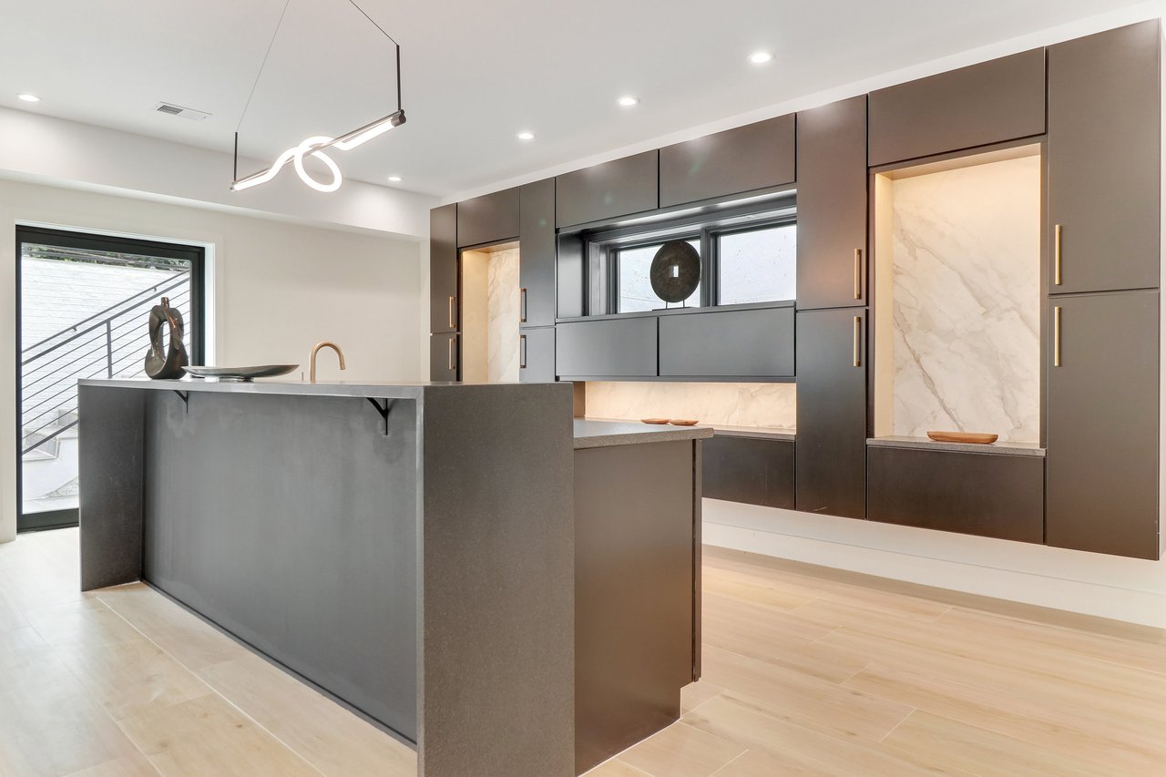 	  	1138 Basil Rd, Mclean, VA 22101