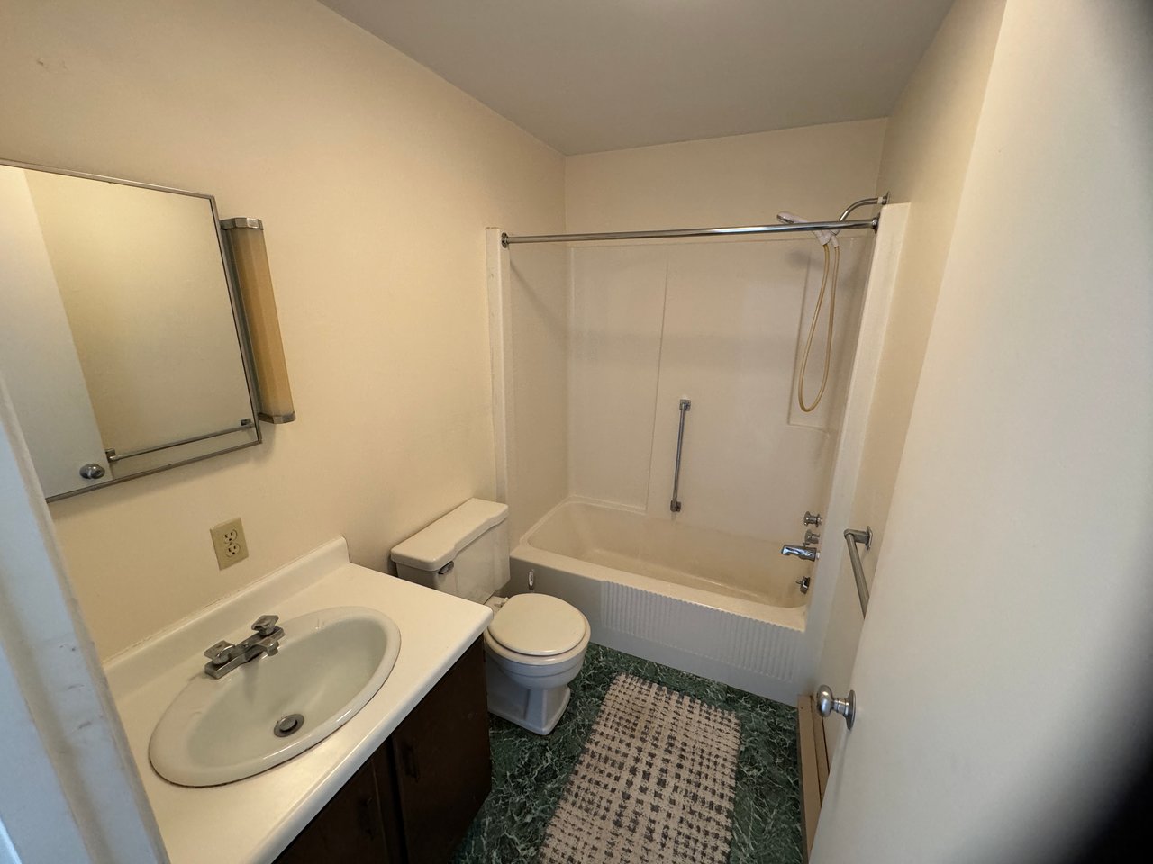 267 Main St #4 Thomaston ME