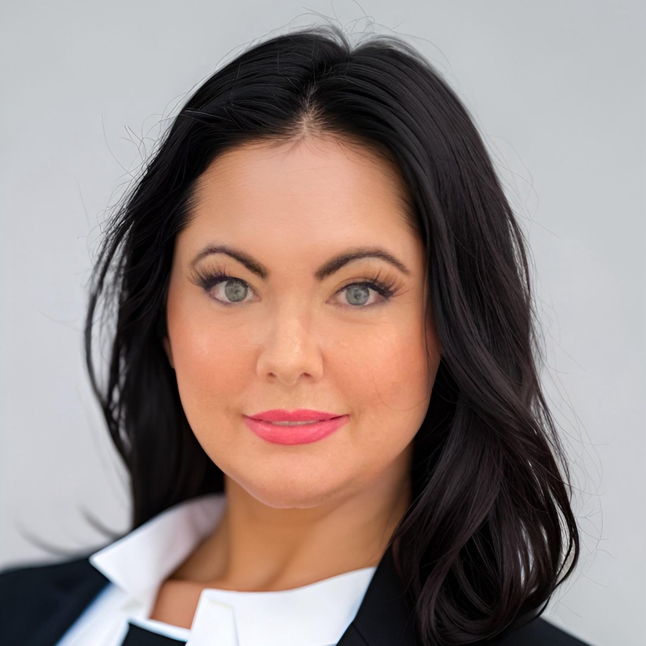 Jessica Jenkins-Nguyen Mobile, AL Real Estate Agent Headshot