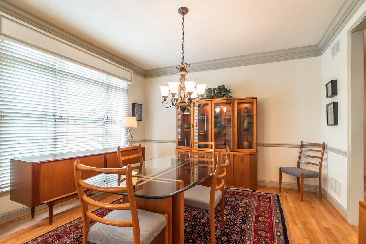 5799 Sabrina Circle
