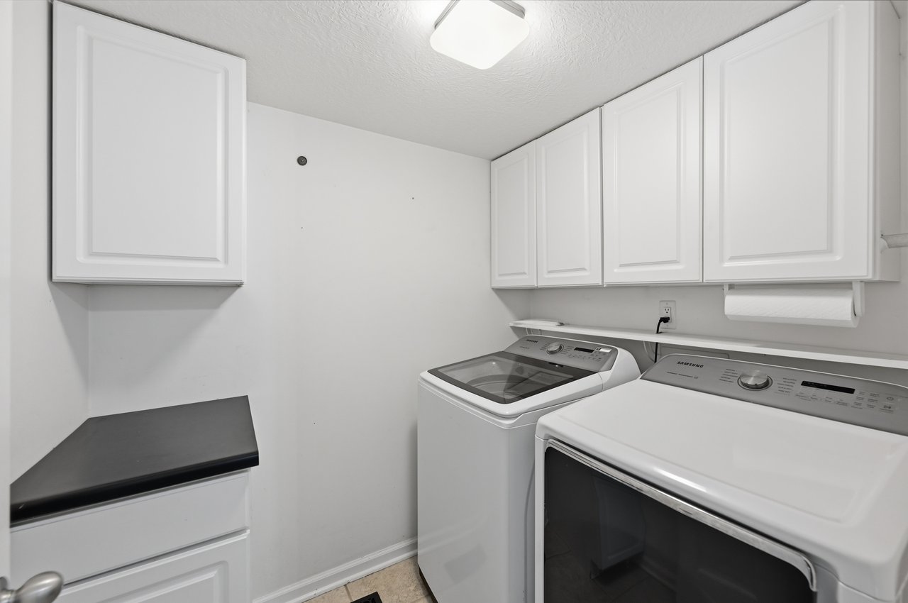 1114 Rockwell Dr