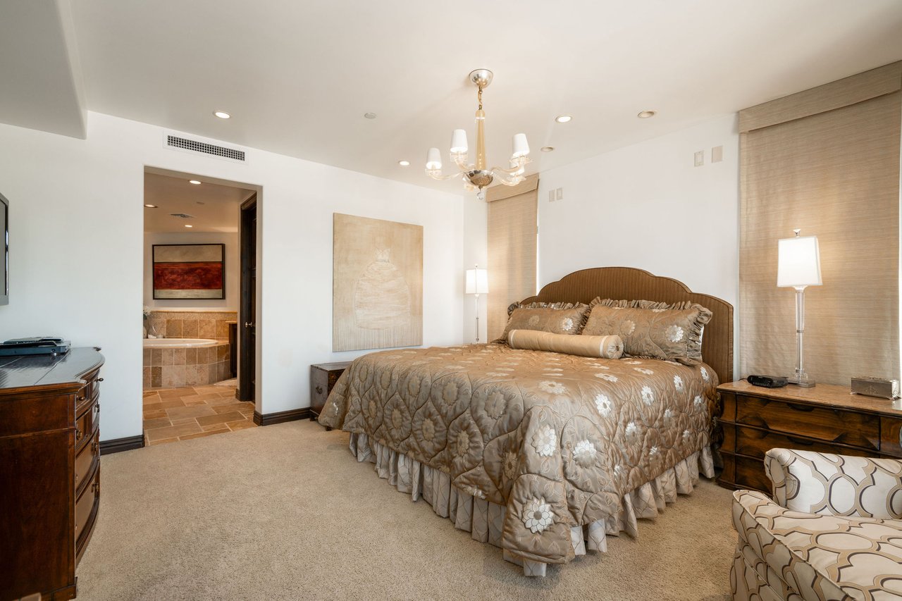 7181 E CAMELBACK Road 1001