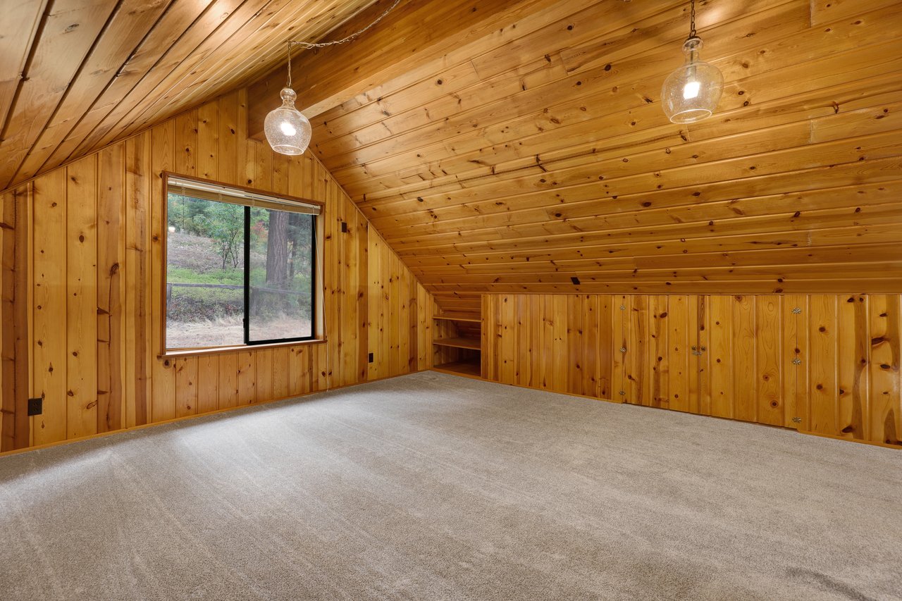 2001 Zrebiec Road, Cle Elum