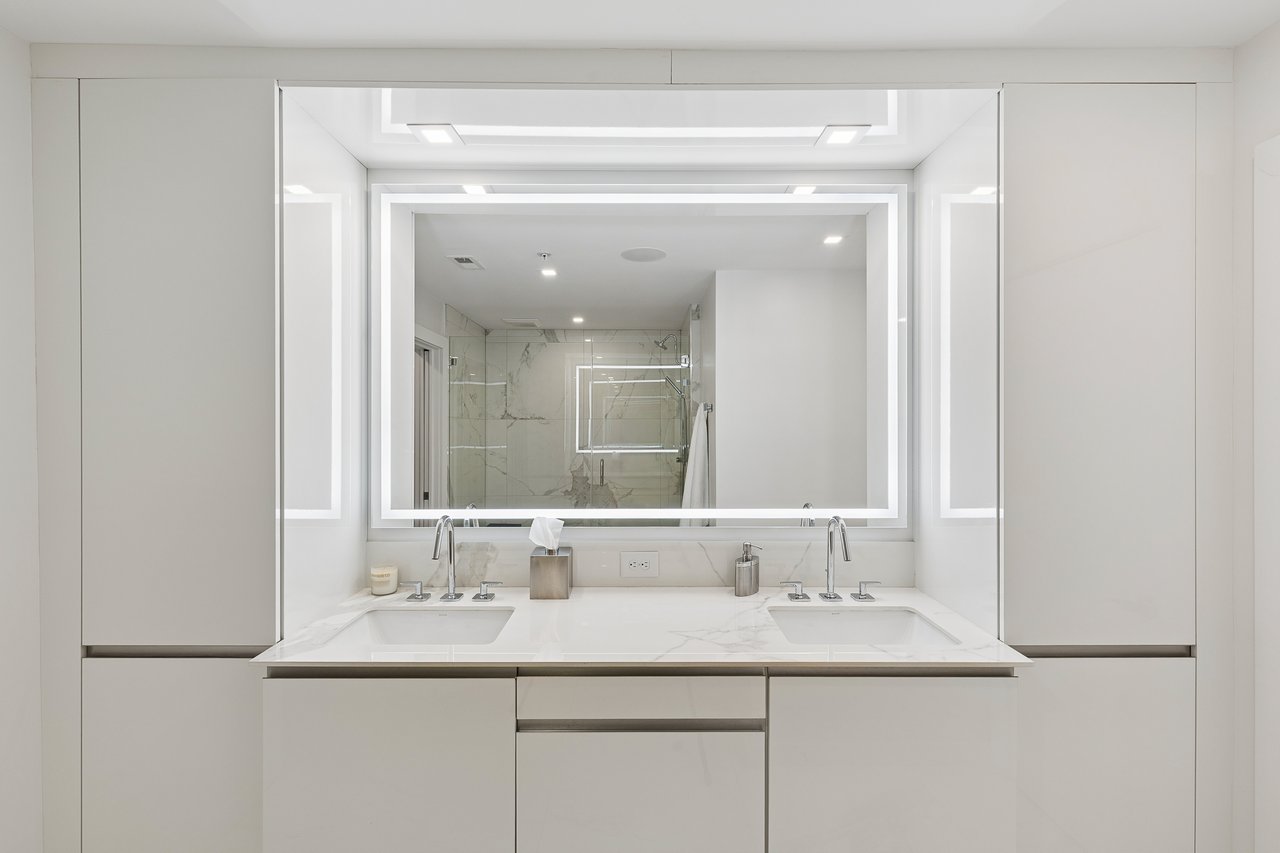 222 12th Street NE Unit 2105