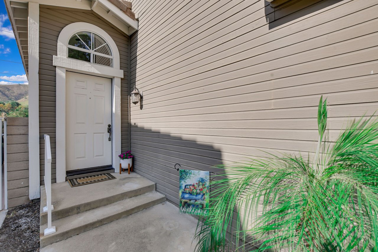 1247 Deer Creek