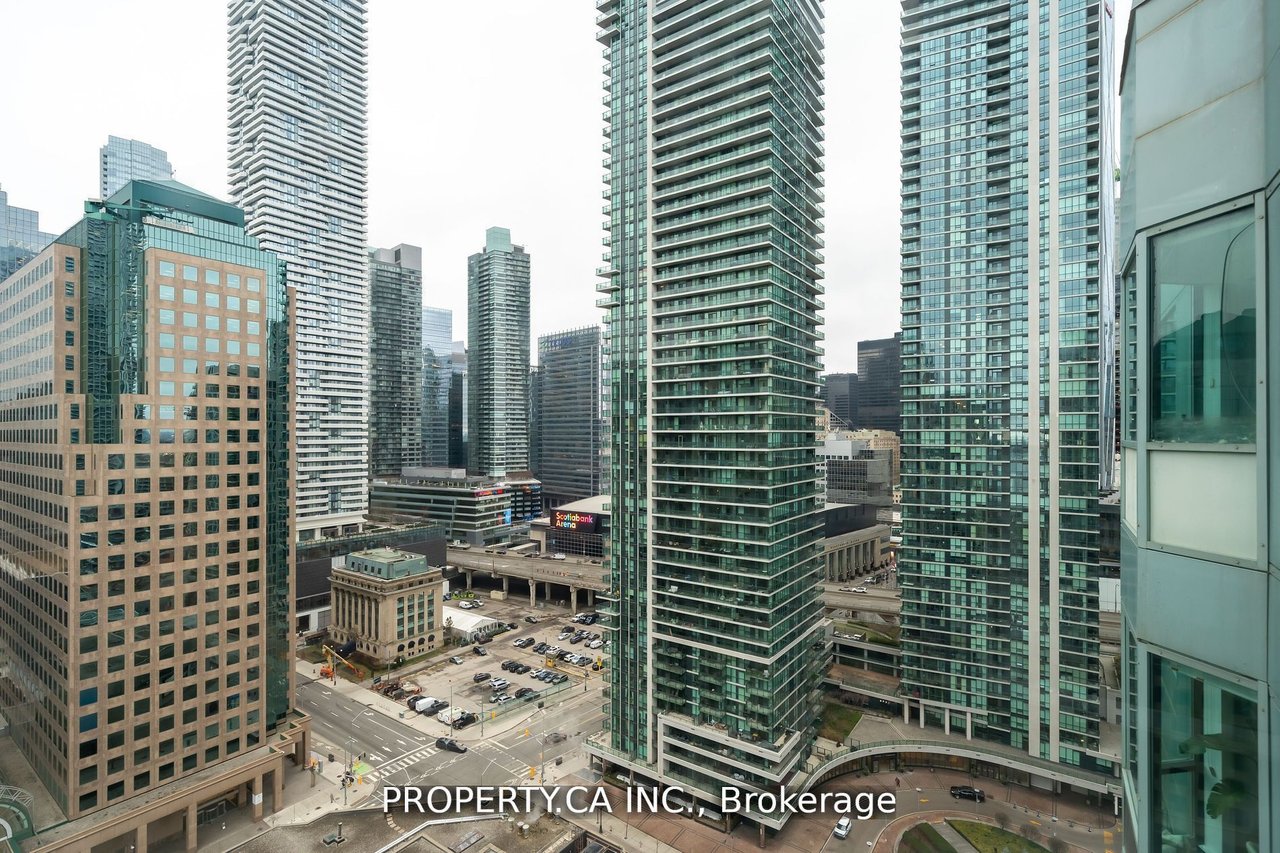 PH BY TORONTO'S WATERFRONT 