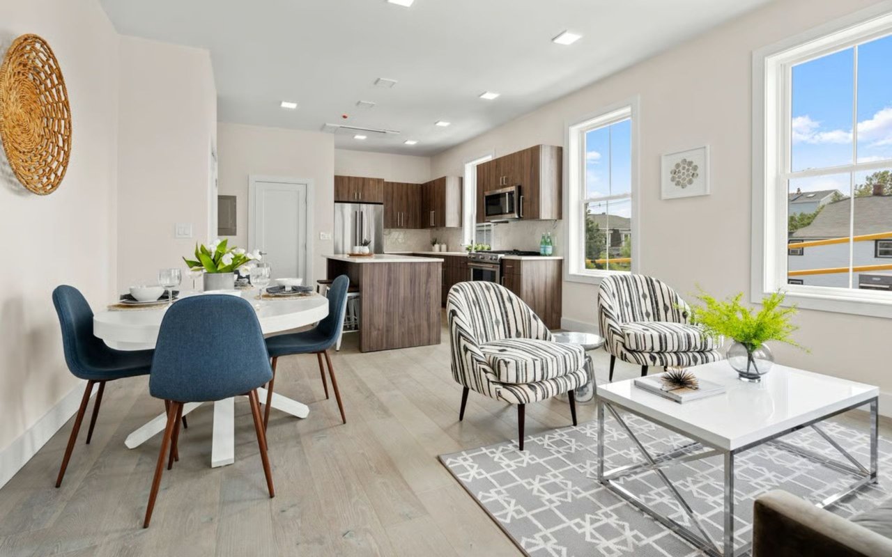 24 Rush - $5,500,000 photo