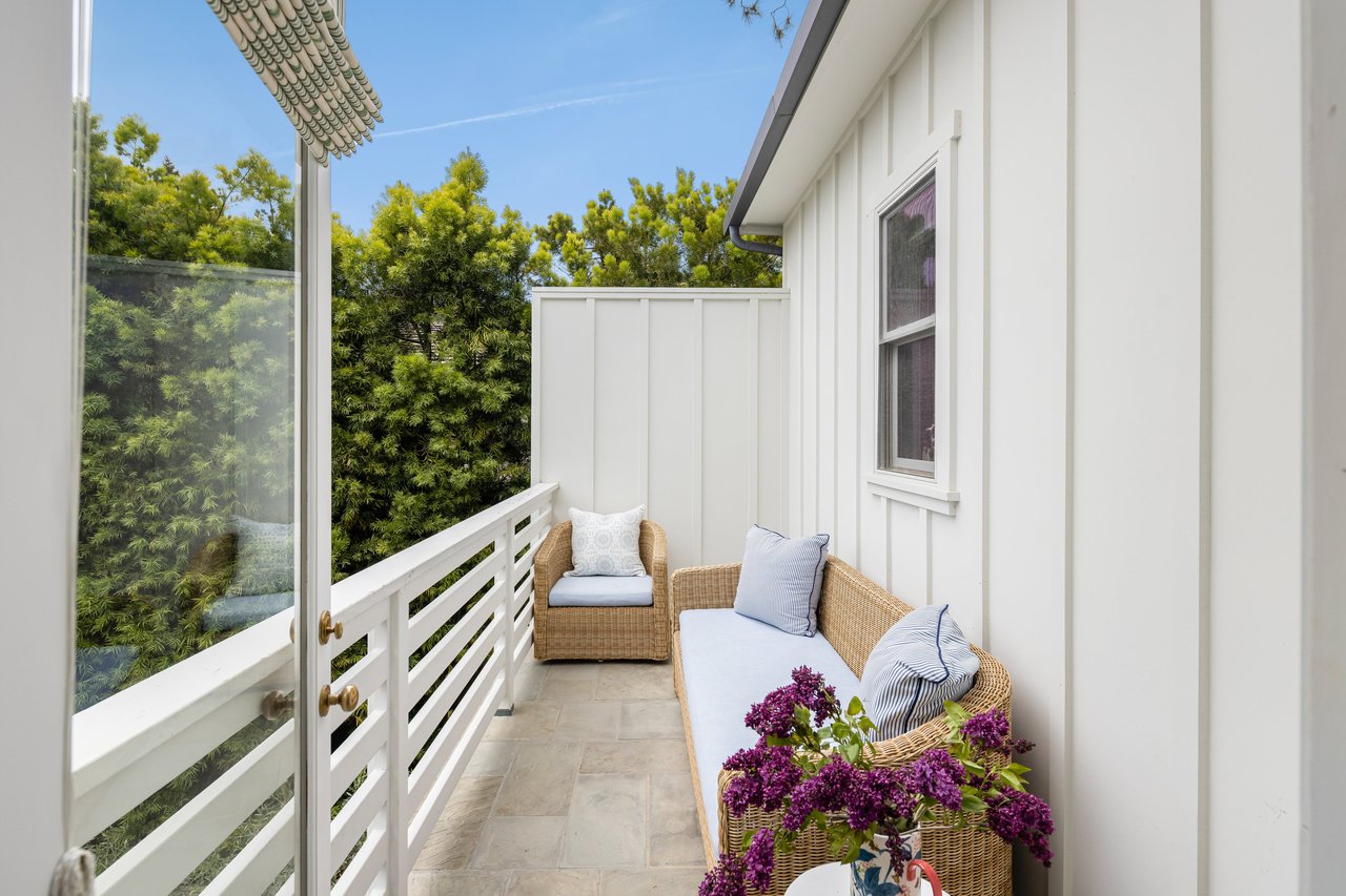 Sophisticated Coastal Design by Gray Malin