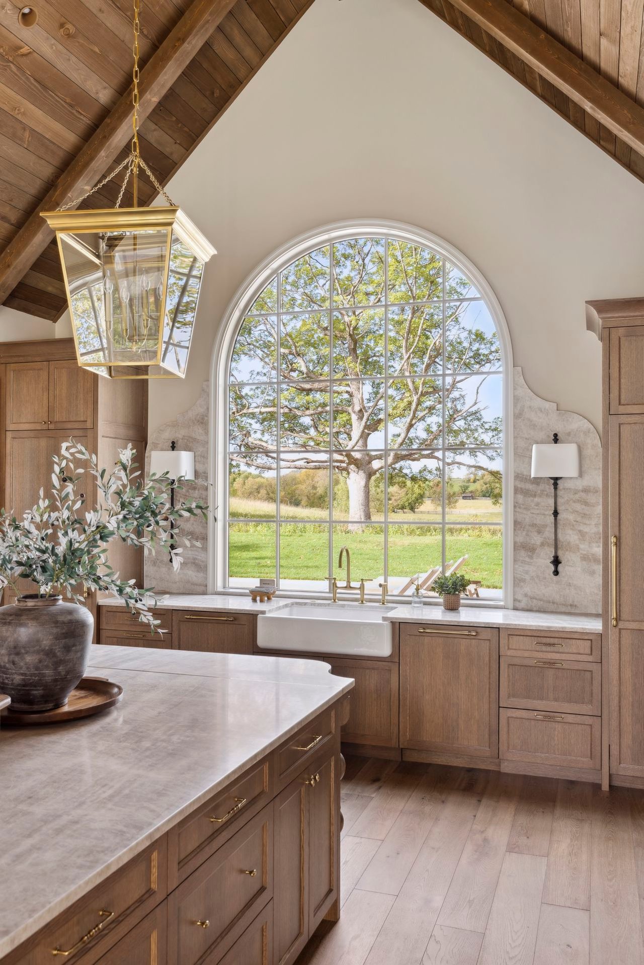 2295 Tamarack Drive, Medina