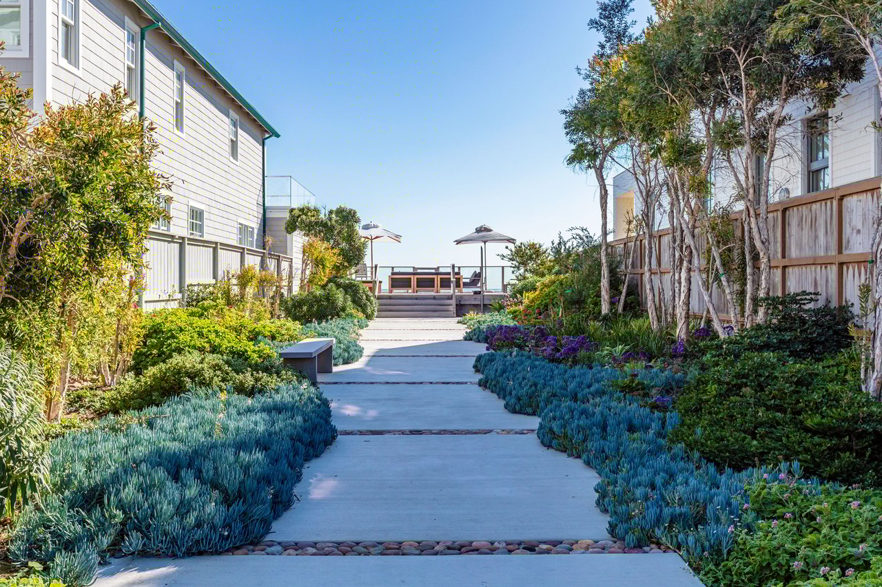 23505 Malibu Colony Rd