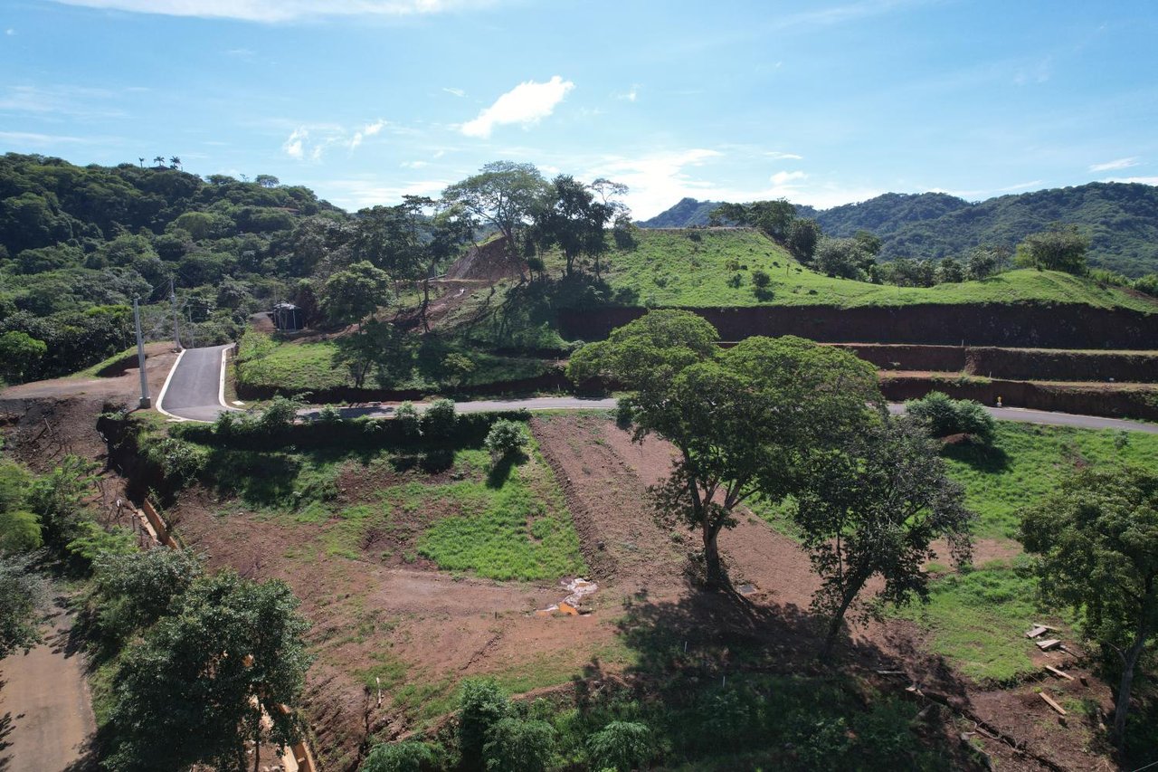 Alma Verde Lot #21 | Prime 846 m² Lot in Alma Verde – Gated Community Just Minutes from Tamarindo & Playa Flamingo