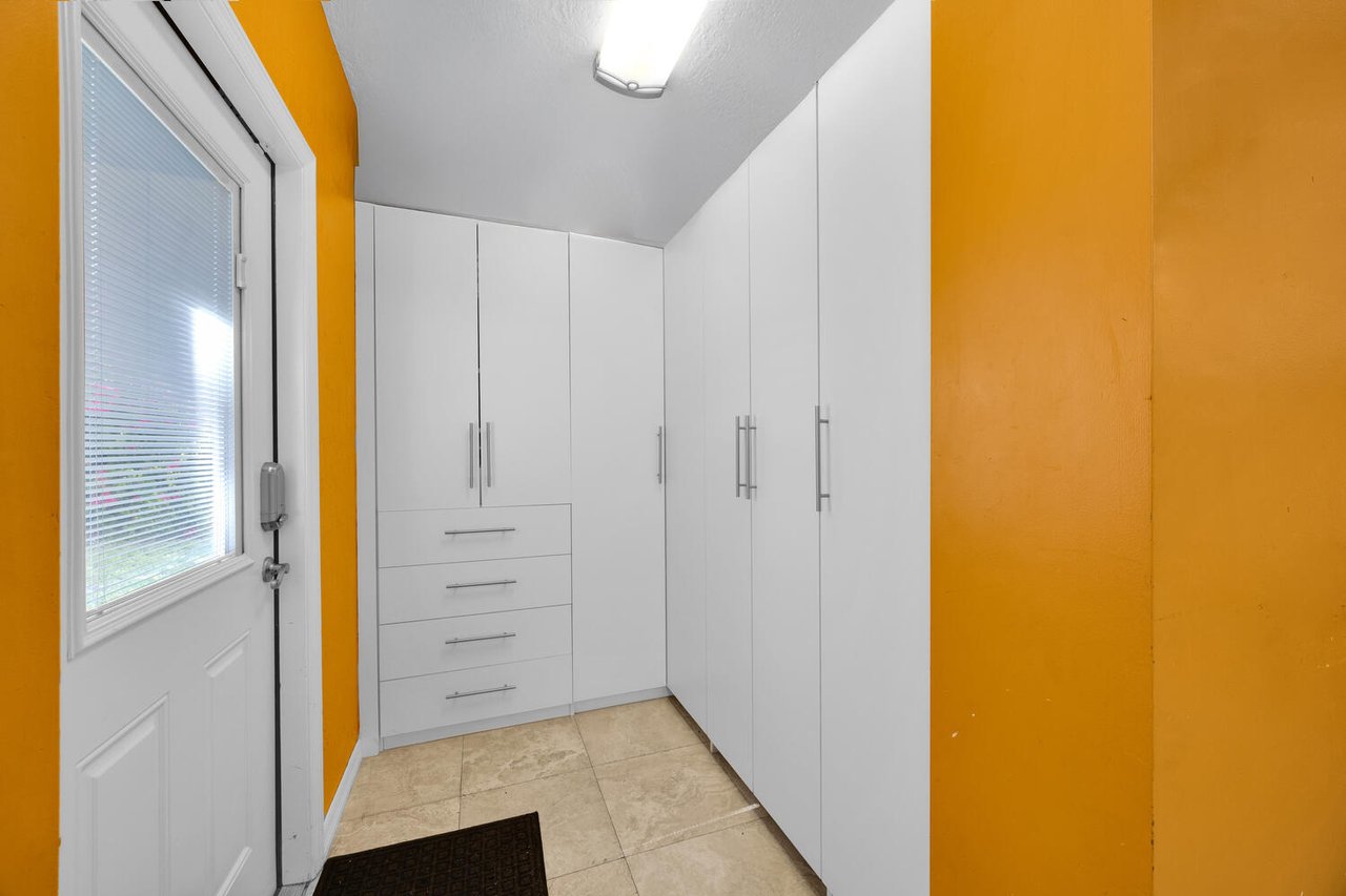 Calling All Investors - Pinecrest Duplex For Sale