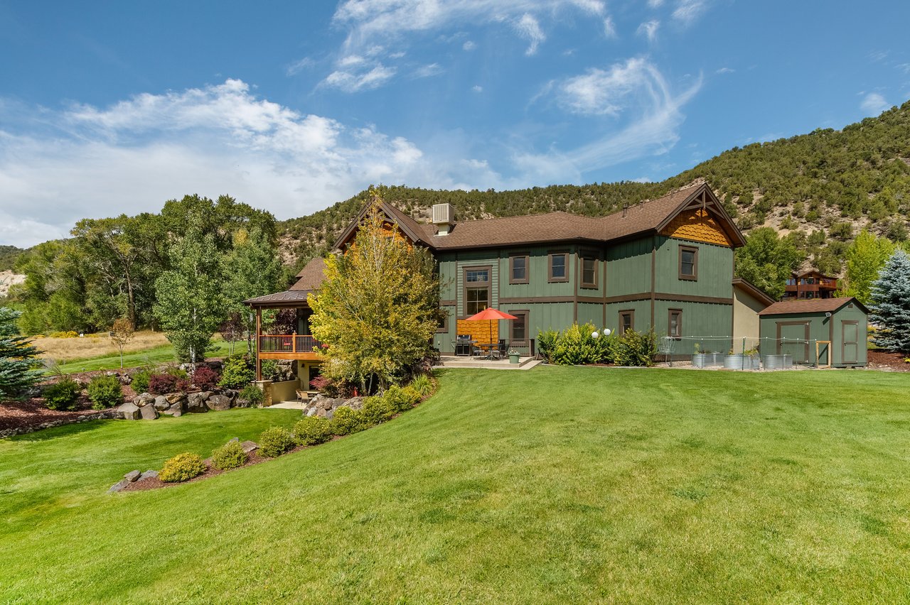 Historic Cerise Ranch Retreat with Stunning Mountain Views