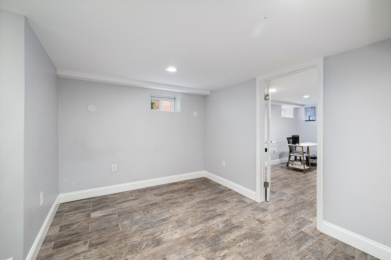 447 Forest Ave