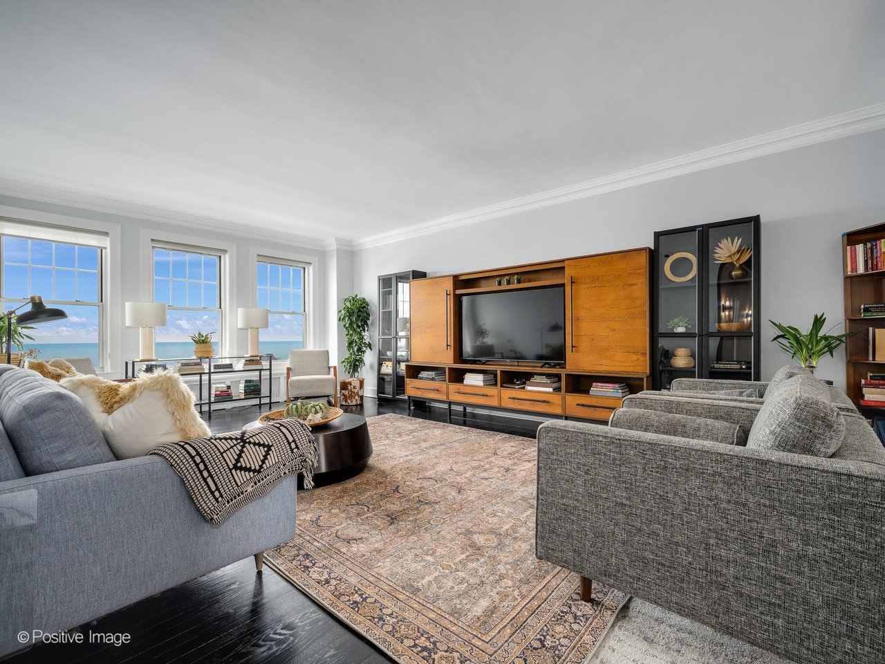 3530 N Lake Shore Dr Unit 11B