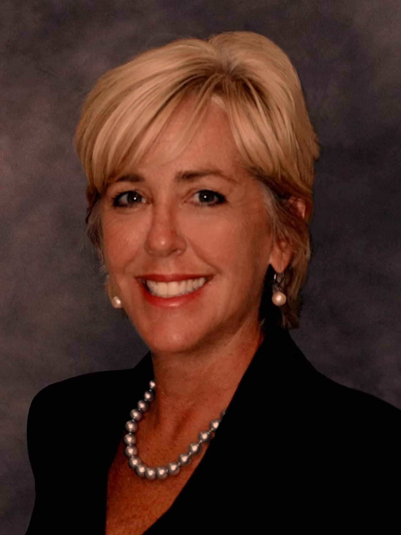 Janet Getter Pompano Beach, FL Real Estate Agent Headshot