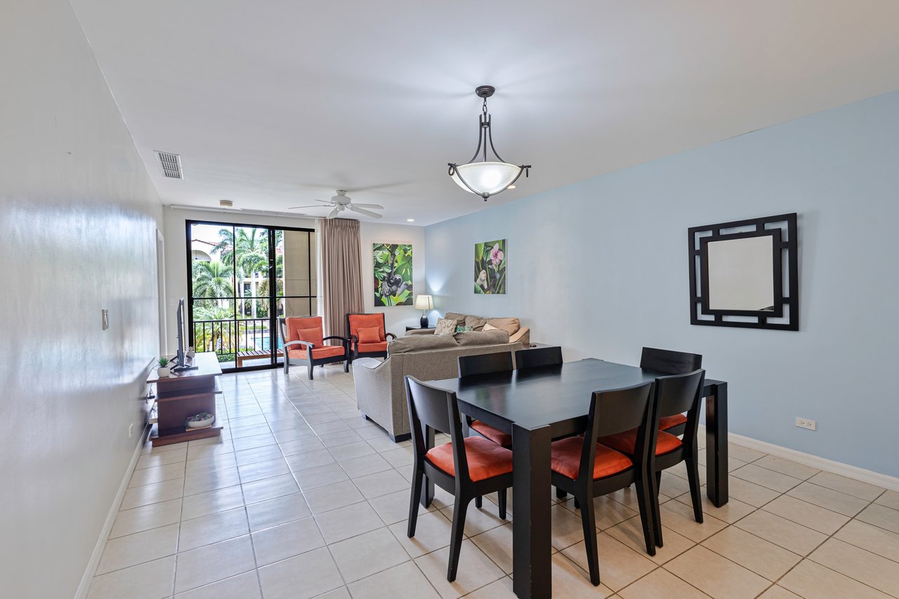 Close to Beach Luxury Two Bedroom Condo