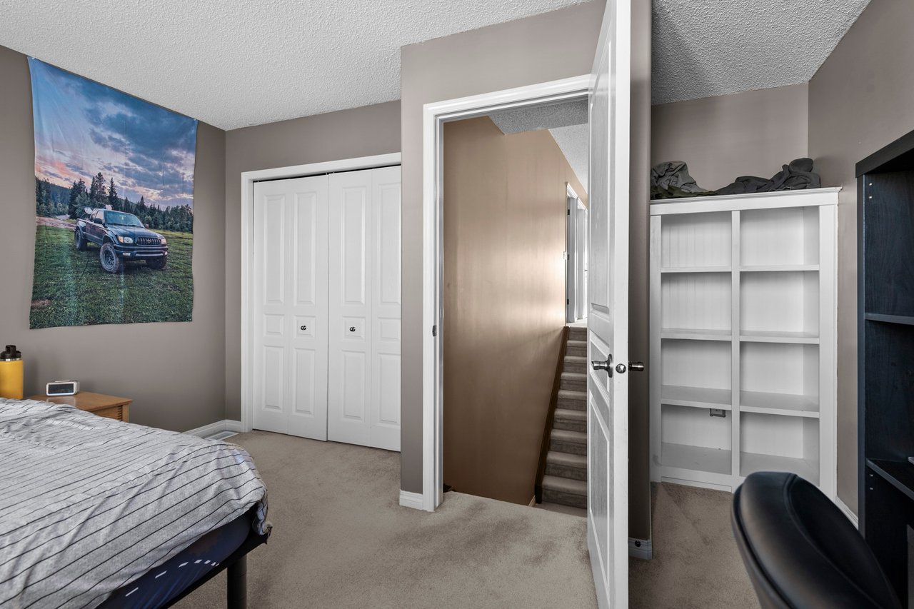 98 Tuscany Ravine Close NW