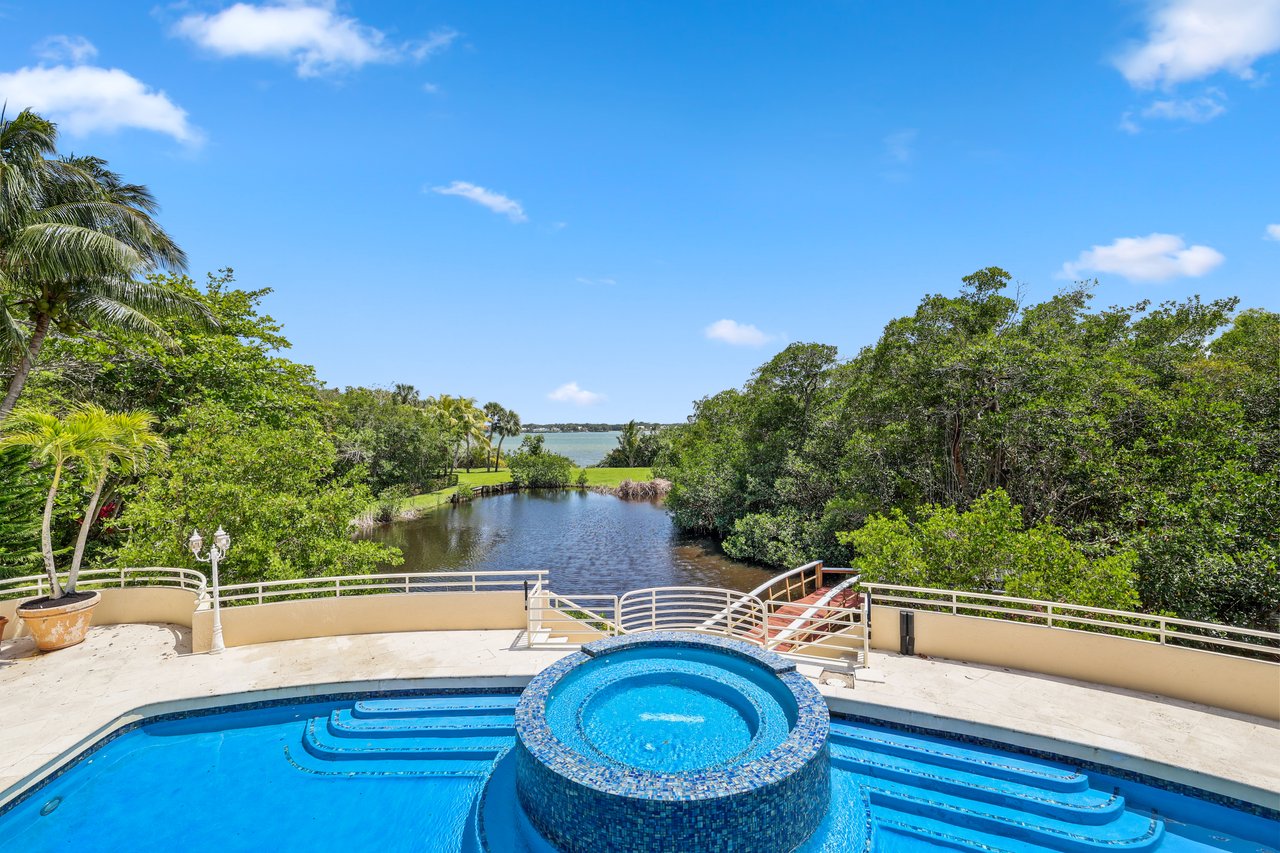 SEWALLS POINT WATERFRONT ESTATE