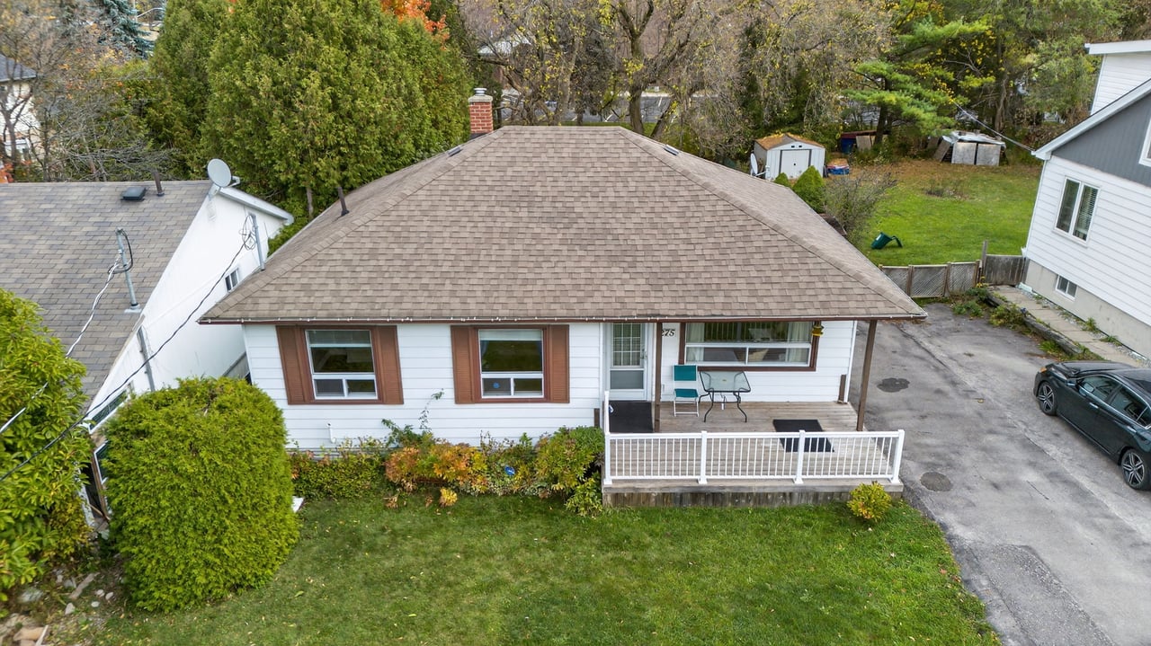 275 Maple Street, Newmarket