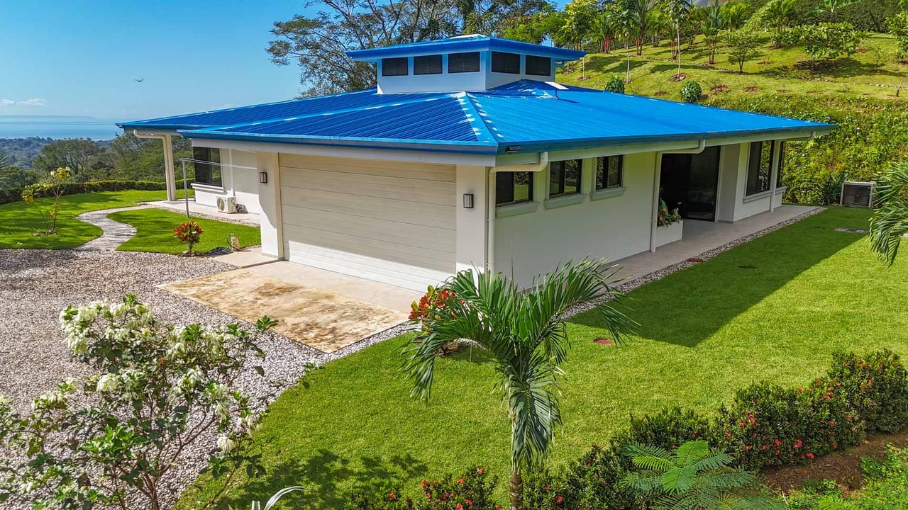 Private 2-Bed Hacienda with Ocean & Mountain Views, Pool & Development Potential in Ojochal