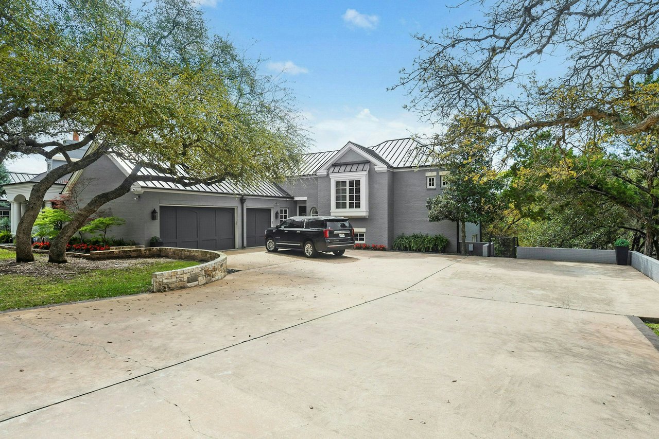 Coming Soon in Barton Creek!