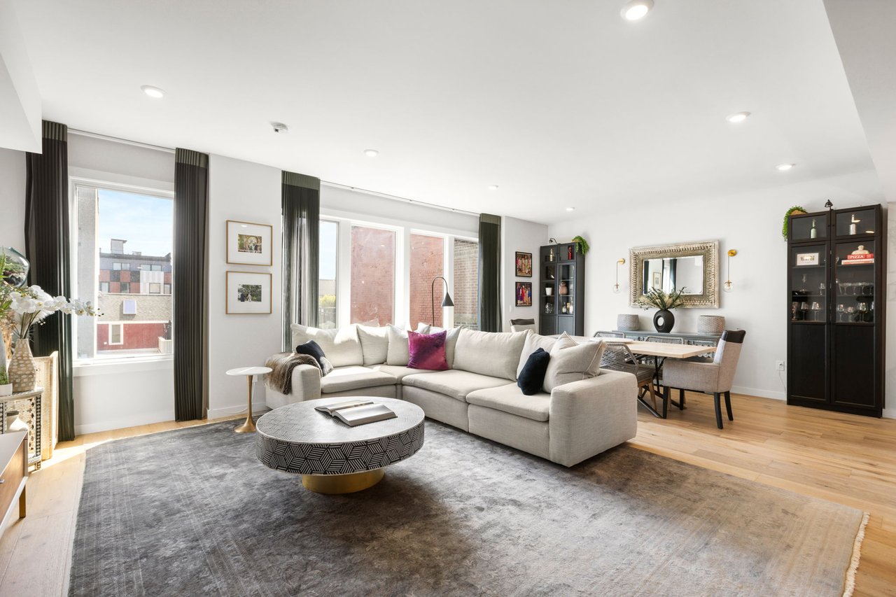 115 Grand St 405