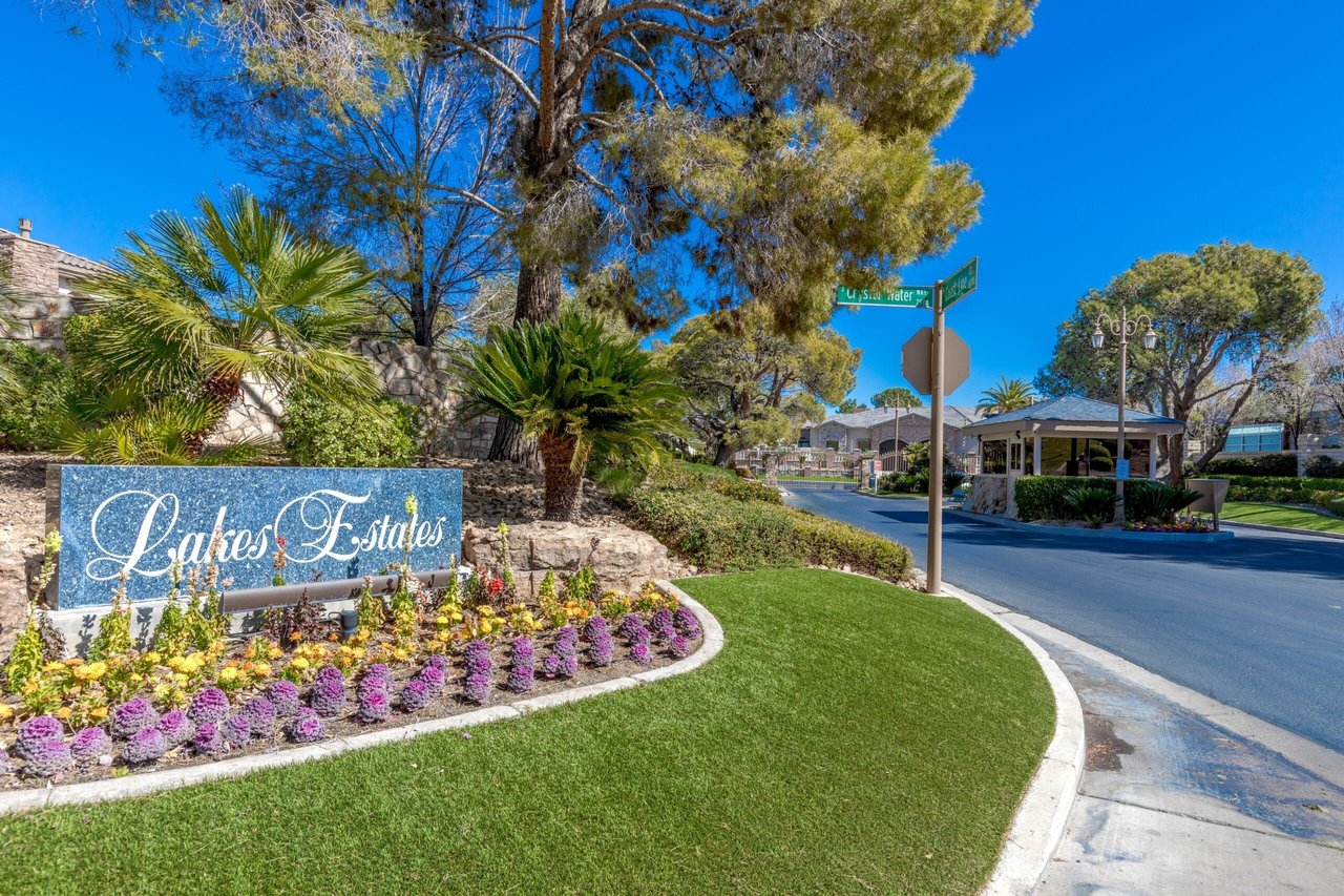 Lakes Estates