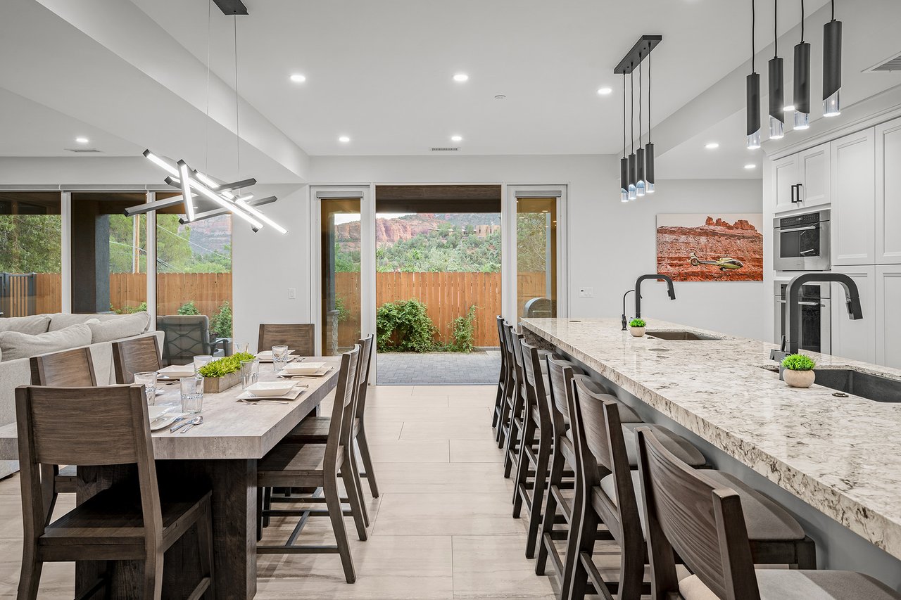 40 Roadrunner Lane