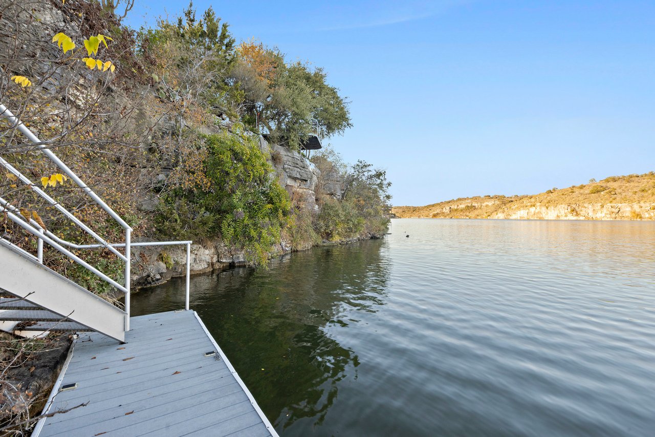 1450 Los Escondidos ST