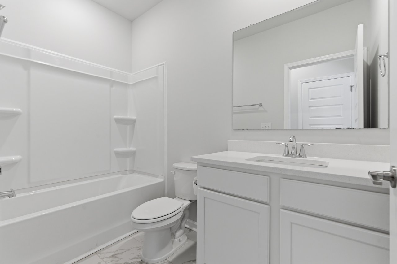 Stylish 4BR Home Near Athens & Madison