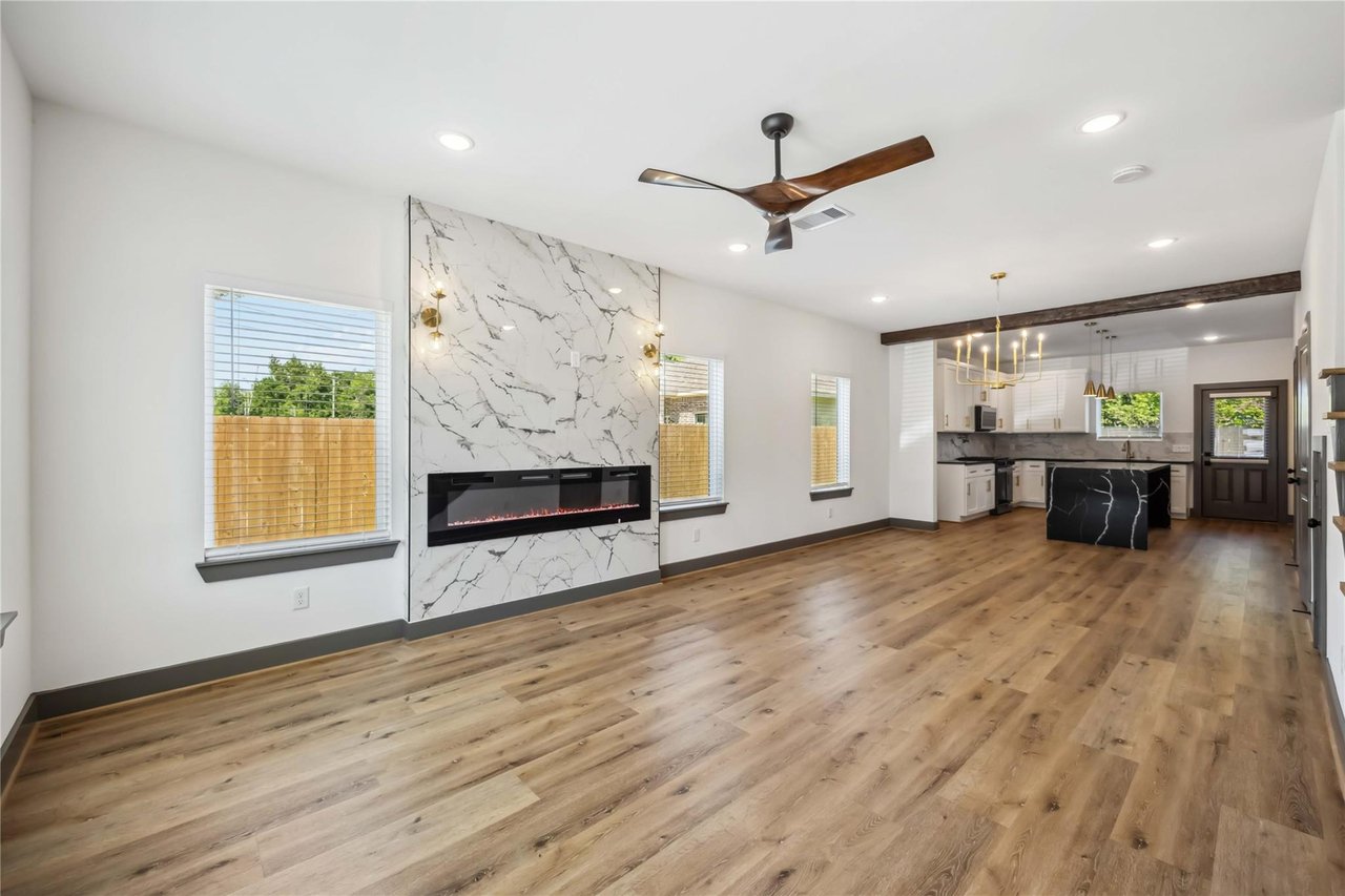 8013 Ritz St Unit A/B