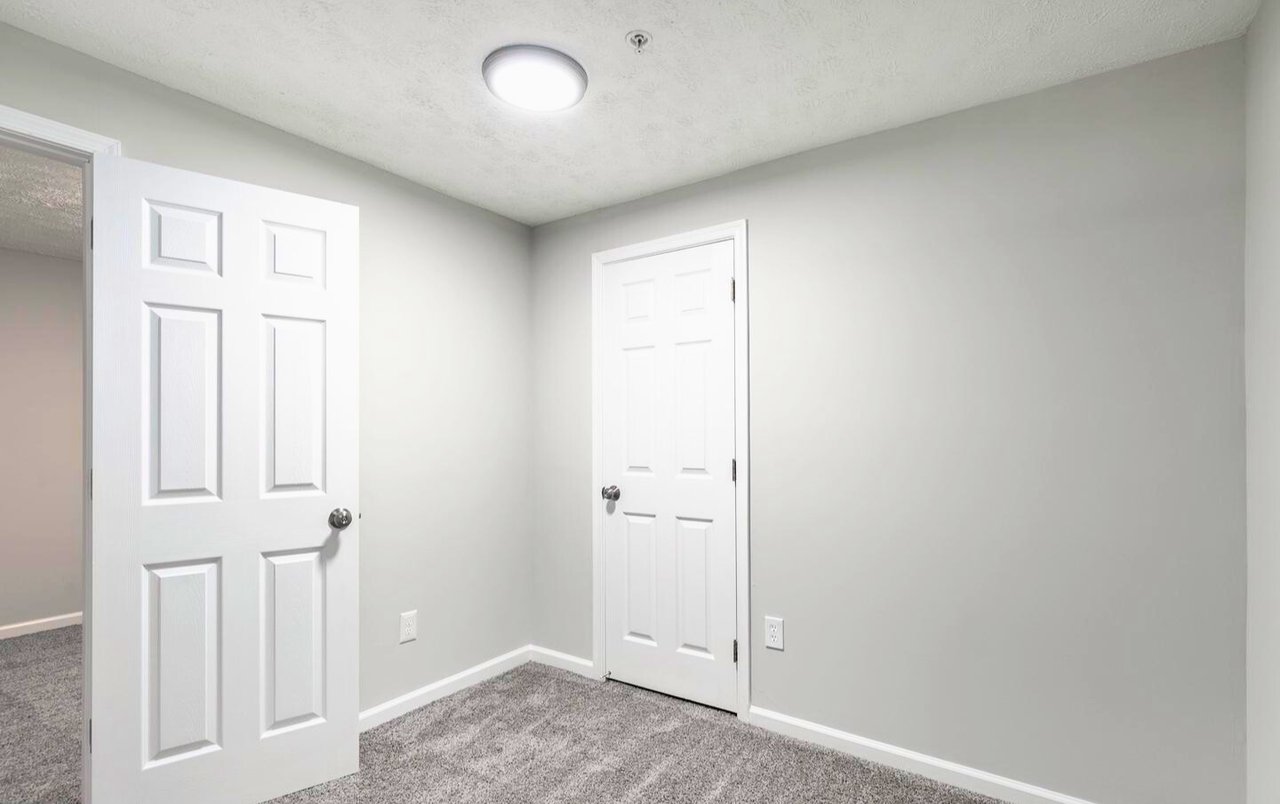 7838 Foxfarm Ln