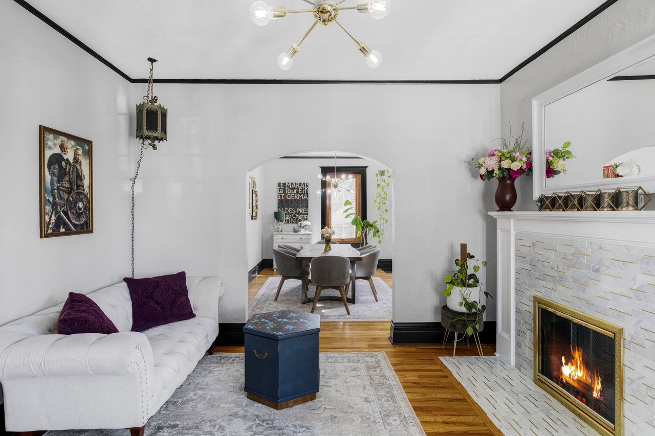 742 N Downing Street