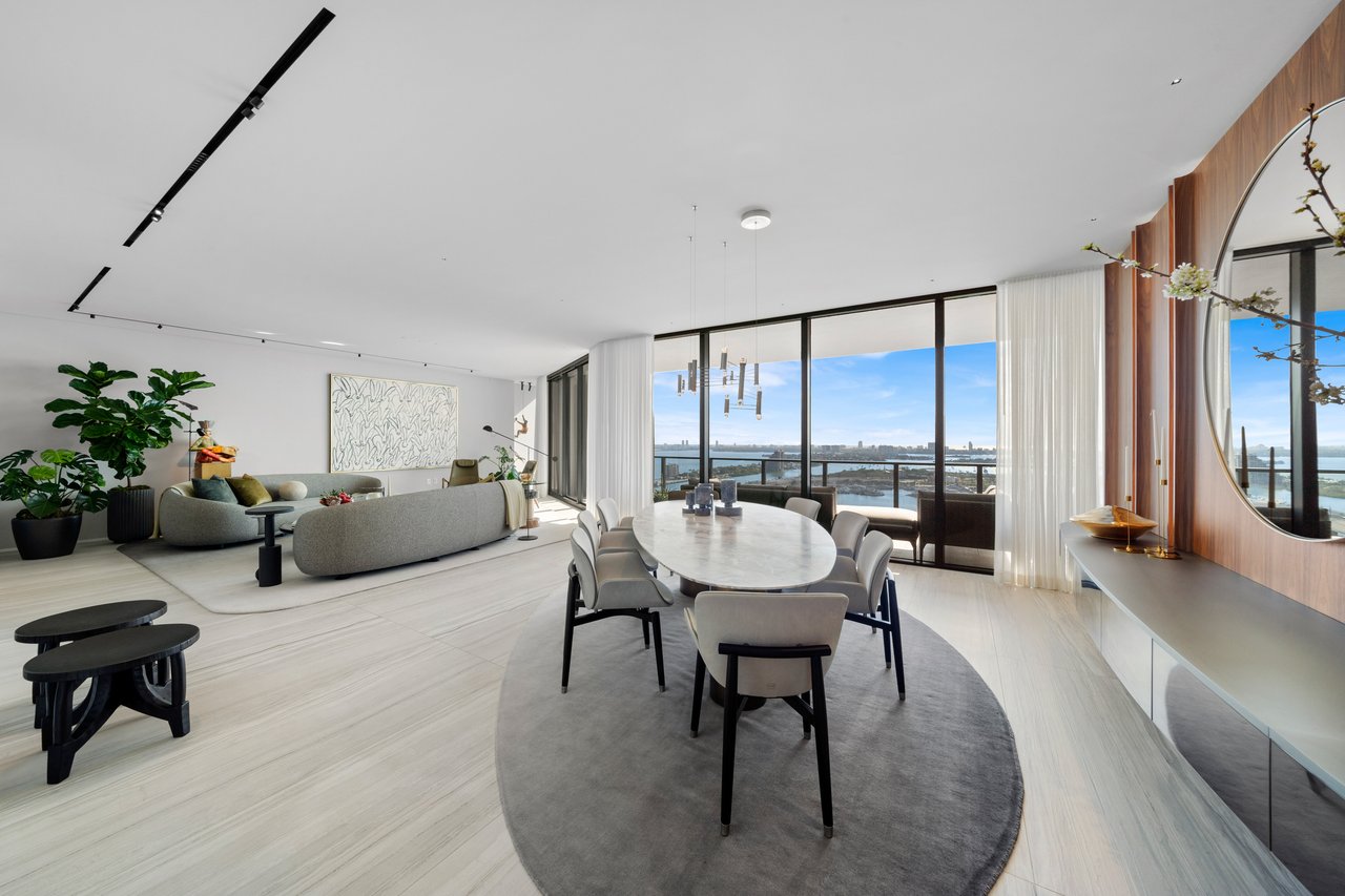 One Thousand Museum Signature Residence