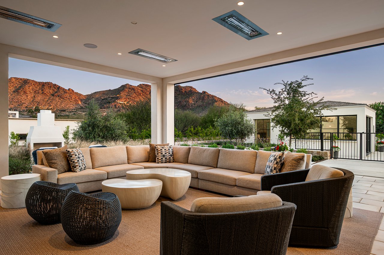 5029 E DESERT PARK Lane