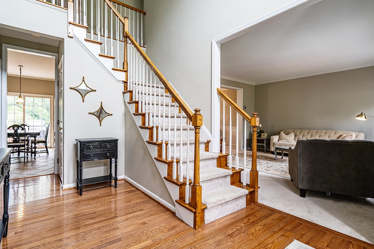 2321 Cross Creek Road