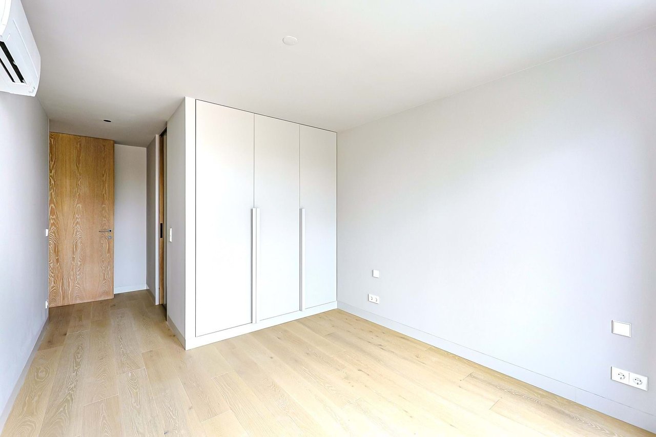 Stylish 2-Bedroom Apartment in the Heart of Lisbon with Exceptional Amenities