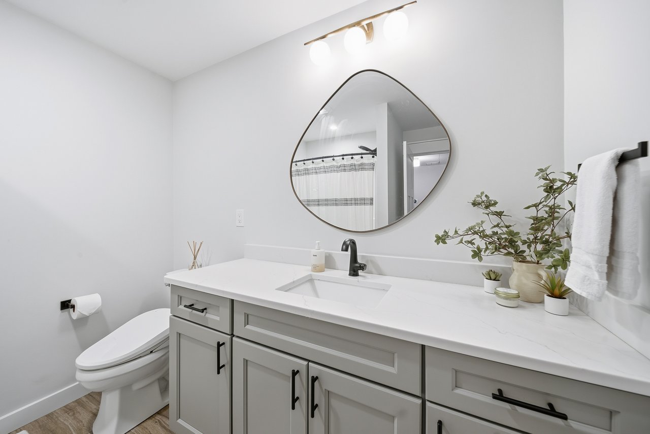 184 Main St, Unit 3, Acton