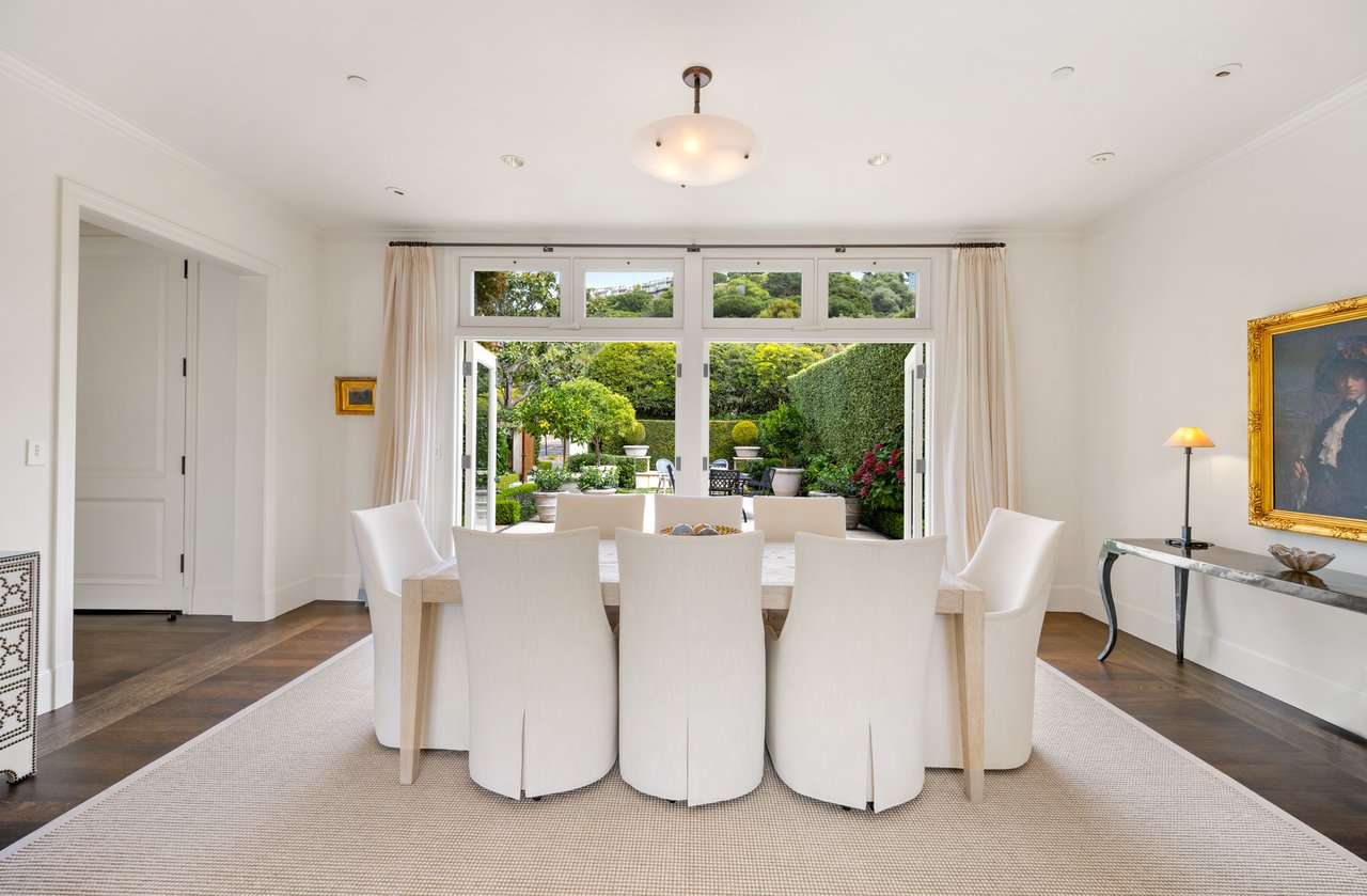 Unparalleled Design on the Belvedere Lagoon