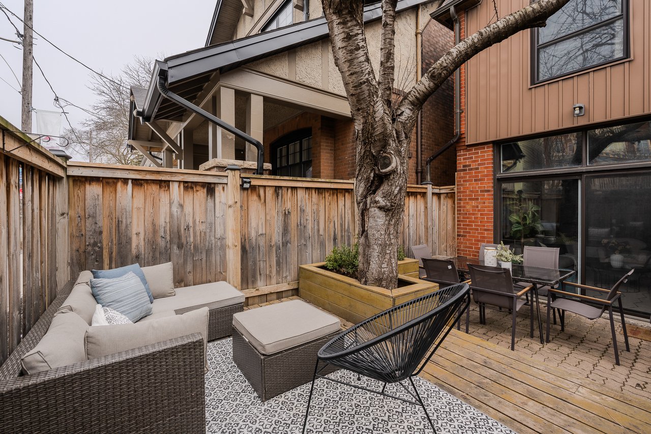 TH11-10 Buller Ave